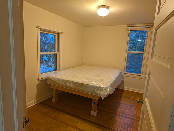 5th image of N8120 Franklin Rd #5