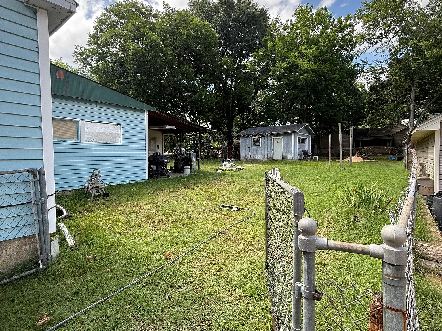 619 W Smith St — Photo 3