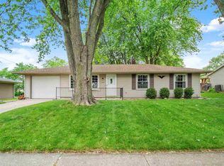 1542 Dundee Dr, New Haven, IN 46774