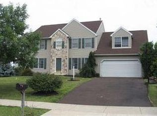2175 Martin Dr, Gilbertsville, PA