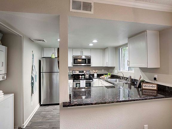 3rd image of 4909 W Joshua Blvd #237