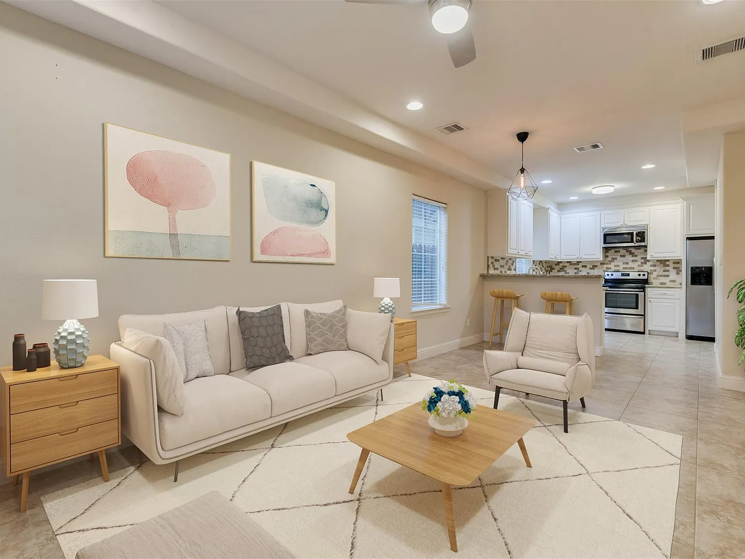 2 bed, 2.5 bath, 1160 sqft, $2,200 — Photo 1
