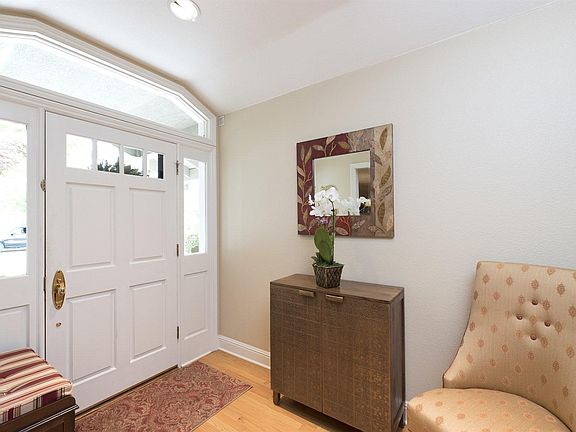 2nd image of 1192 Doralee Way