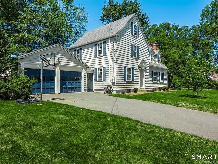 331 Auburn Rd — Photo 38