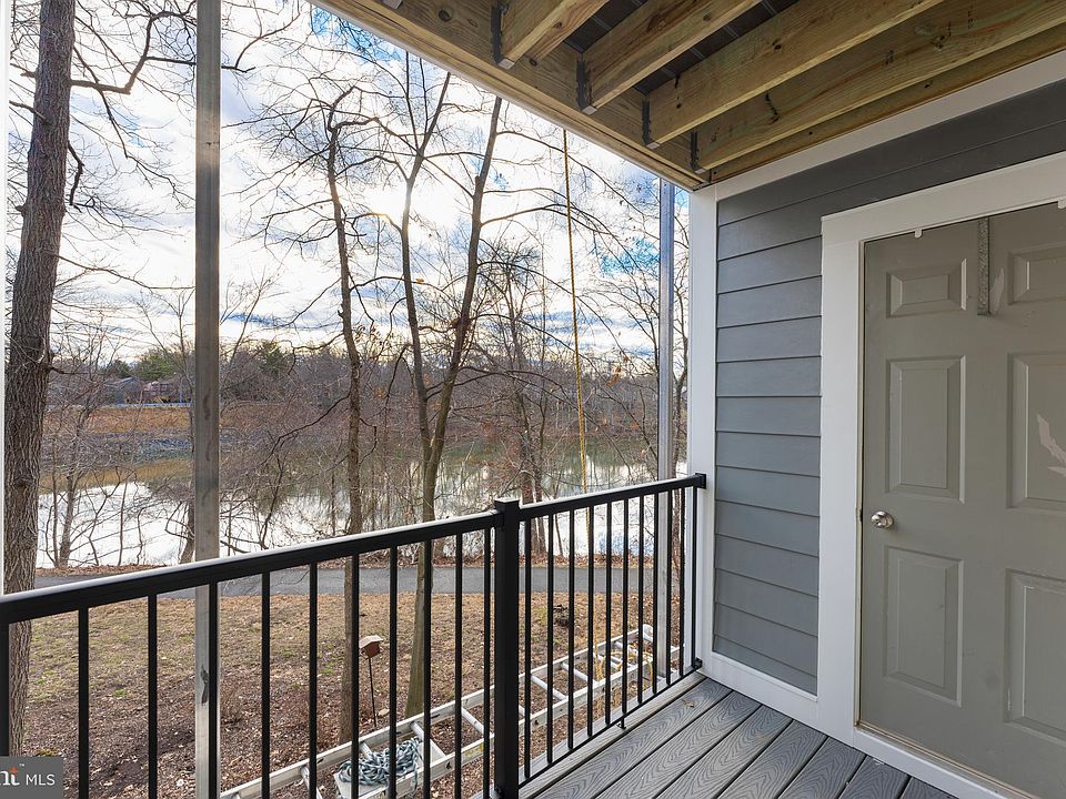 20400 Shore Harbour Dr Germantown MD Zillow