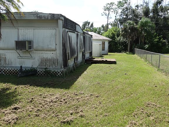 4th image of 3050 Karen Dr
