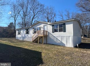 68 Gail Dr, Martinsburg, WV 25403