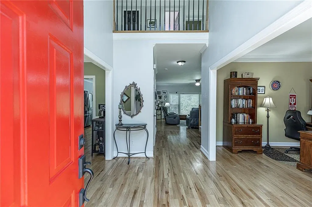 5 bed, 3.5 bath, 3038 sqft, $3,100 — Photo 4