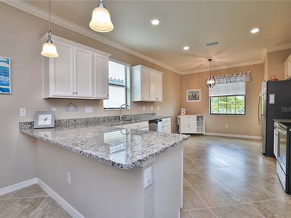 5th image of 12551 Cinqueterre Dr