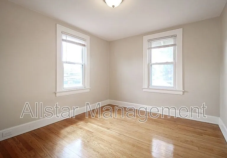 14210 Athens Ave — Photo 6