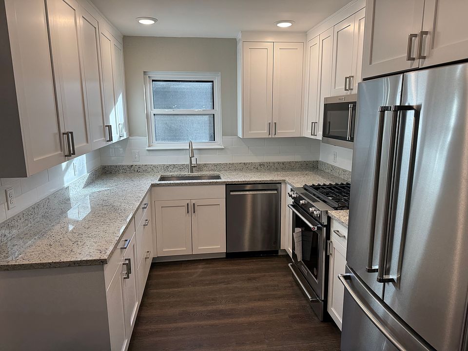 1st image of 3113 S Florence Ct