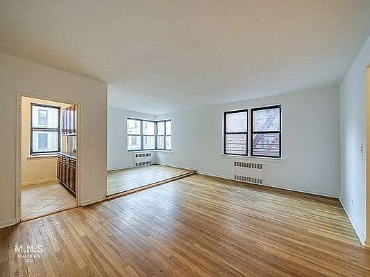 1st image of 711 W End Ave APT 6FN