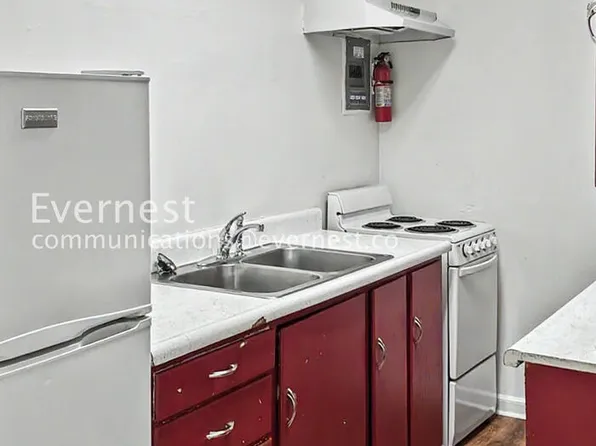 135 Mathews St APT 4, Fort Collins, CO 80524