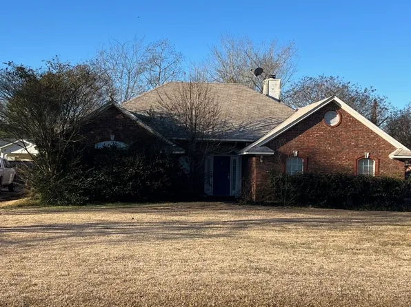 1974 Palmetto Rd, Benton, LA 71006