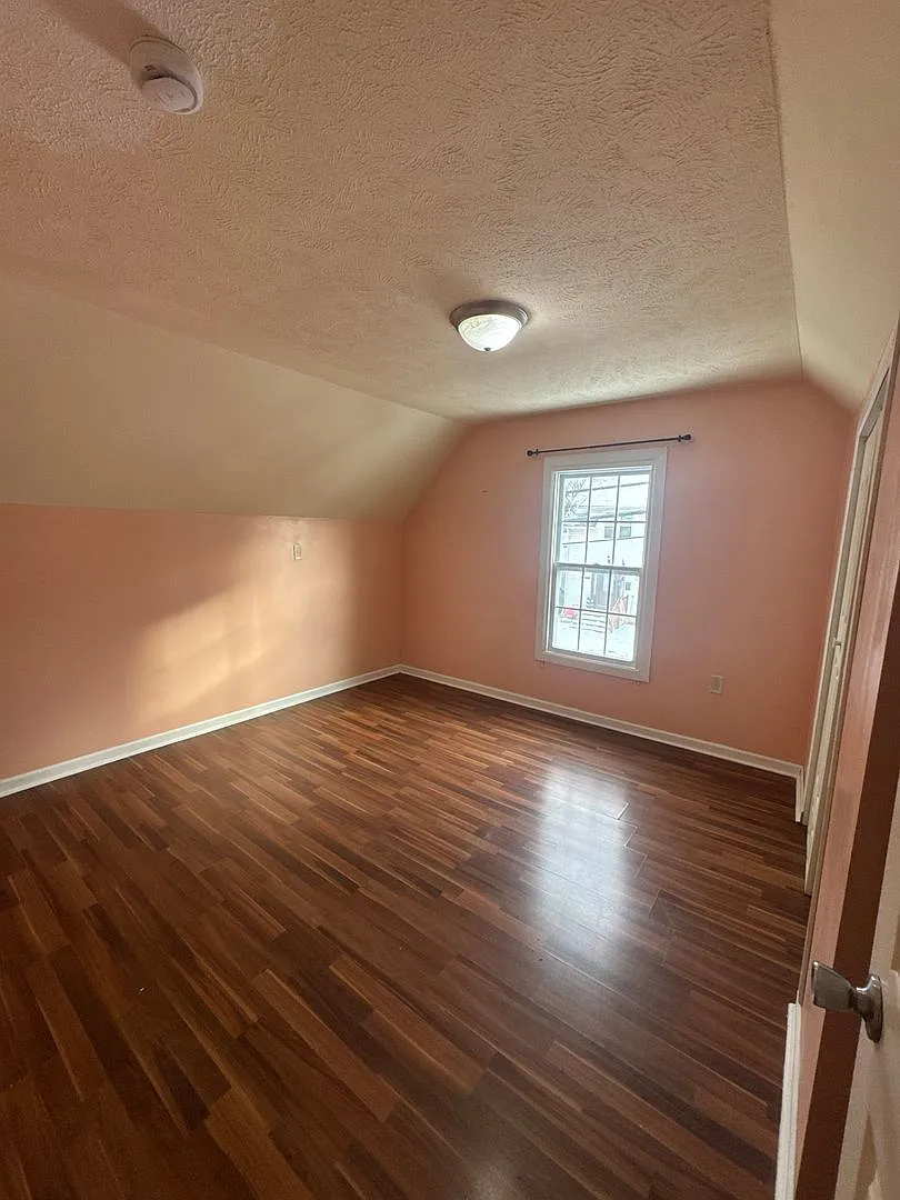 Building Photo - 1251 Lafayette Ave NE