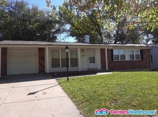 2260 Buttercup Dr, Florissant, MO 63033