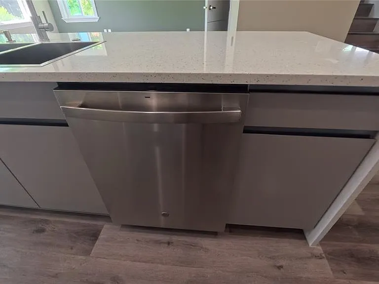 1835 Brentwood Ct — Photo 17