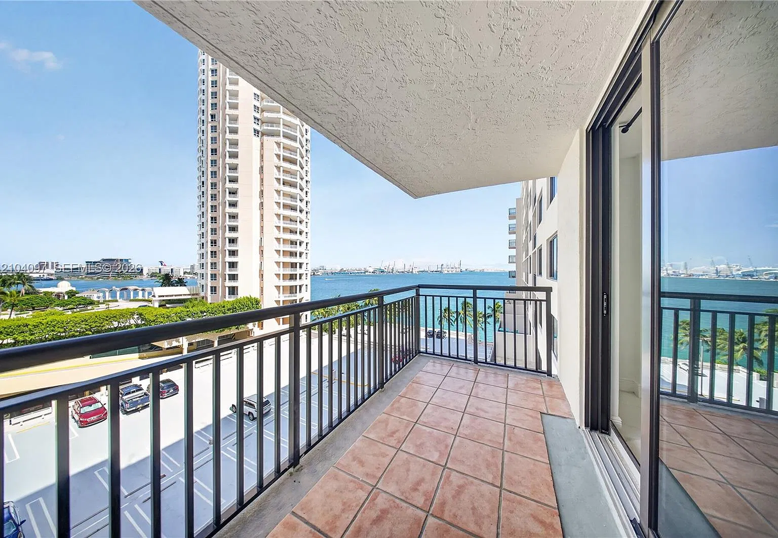 Brickell Key Ii Condo — Photo 3