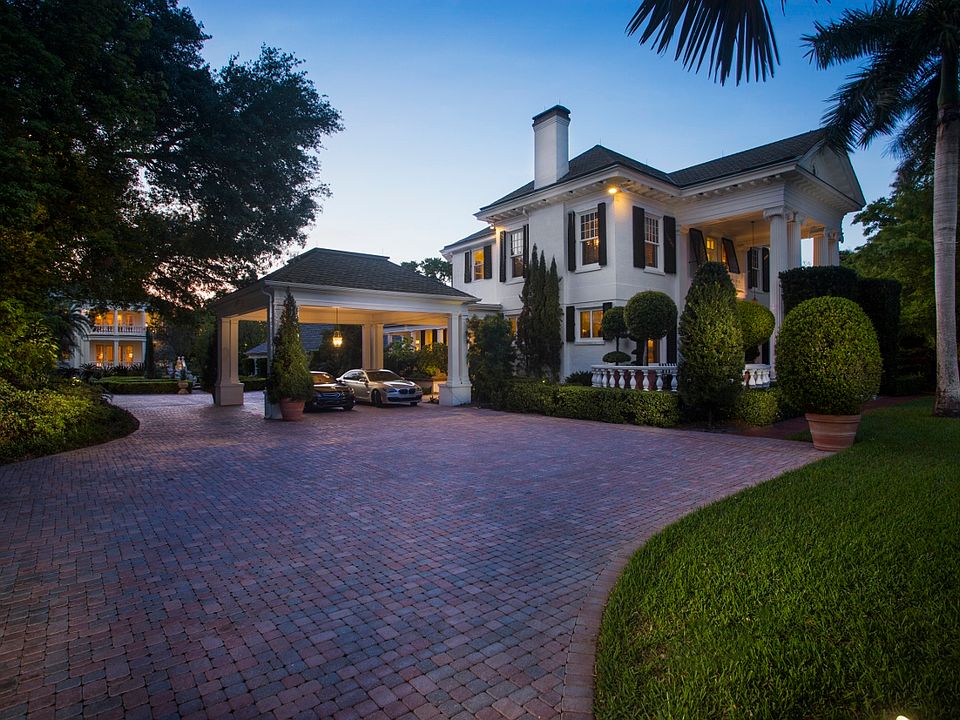 2nd image of 4621 Bayshore Blvd