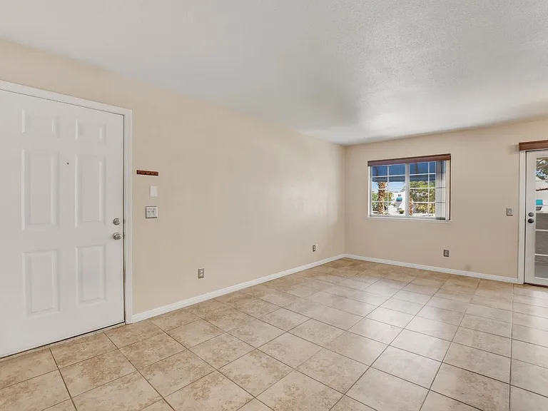101 Luna Way #252 — Photo 9
