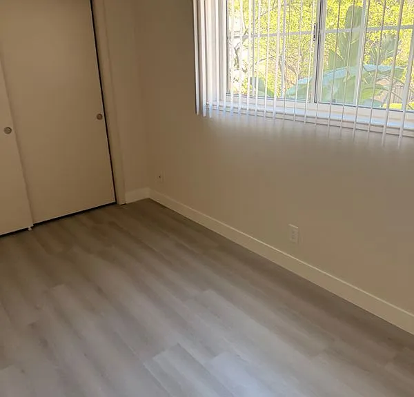 1405 Oak Grove Ave #107 — Photo 5