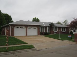 2975 39th Ave, Columbus, NE 68601