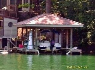 468 Set Point Private Dr, Piney Flats, TN 37686