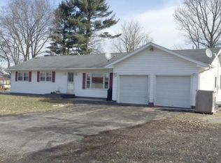 1053 Moss St, Gilson, IL 61436