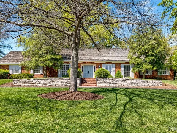 11101 Hermitage Hill Rd, Saint Louis, MO 63131