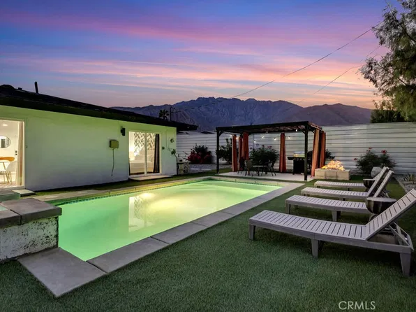 414 W Avenida Cerca, Palm Springs, CA 92262