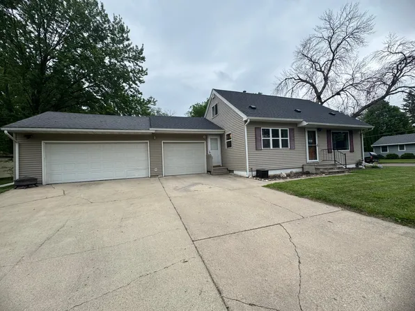 955 S 3rd Ave, Albert Lea, MN 56007
