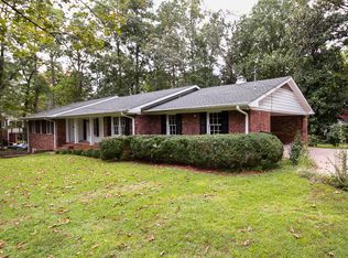 September Ln, Grantville, GA 30220