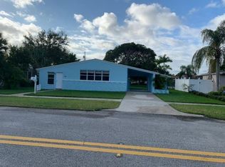 410 Cypress Dr, Lake Park, FL 33403