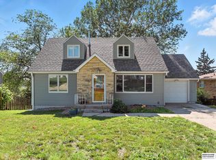 814 N 4th St, Bellevue, NE 68005