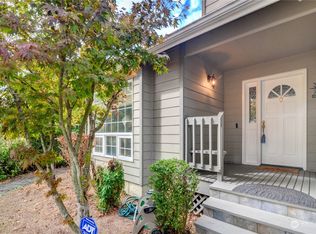 2140 N 115th St, Seattle, WA