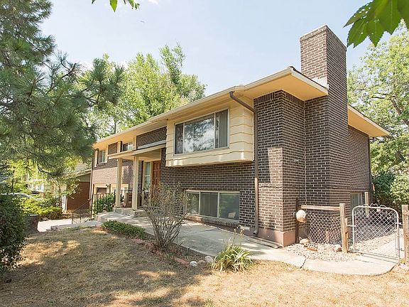 2nd image of 766 Mohawk Dr