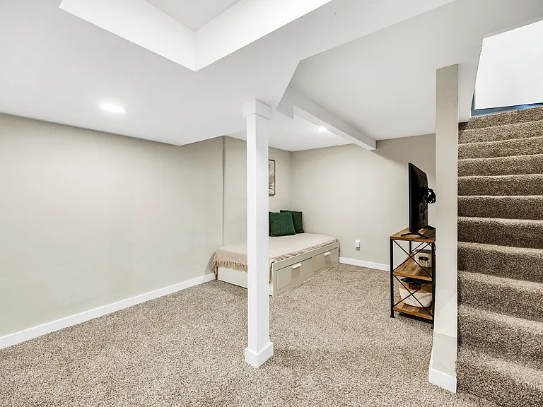 505 N Spruce St #1 — Photo 16
