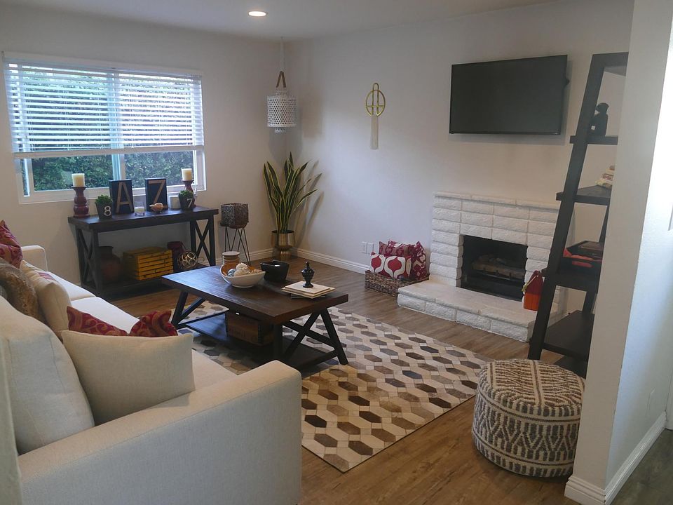 1st image of 316 Santa Isabel Ave #B