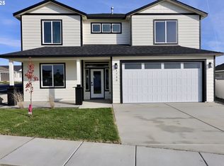 1750 NE 8th Pl, Hermiston, OR 97838