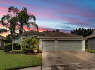 2210 Holly Pine Cir, Orlando, FL 32820