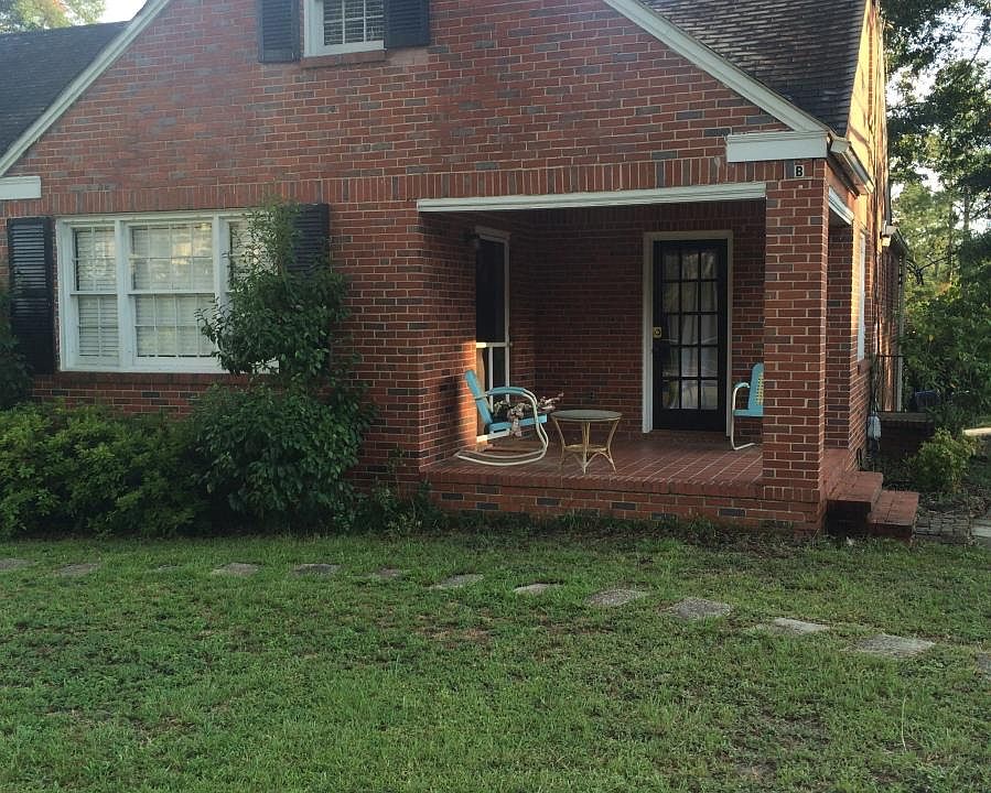 cover over Private front porch