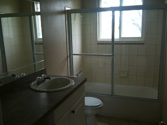 Upstairs Bathroom
