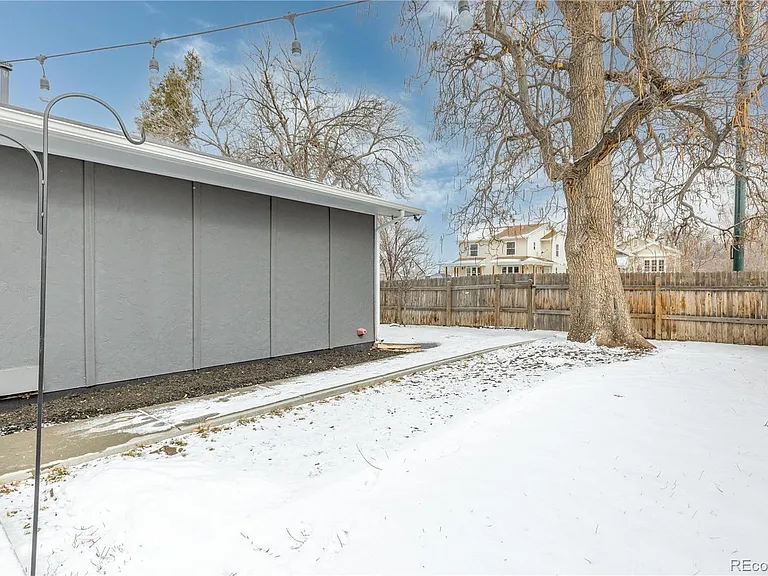 49 S Hazel Ct — Photo 27