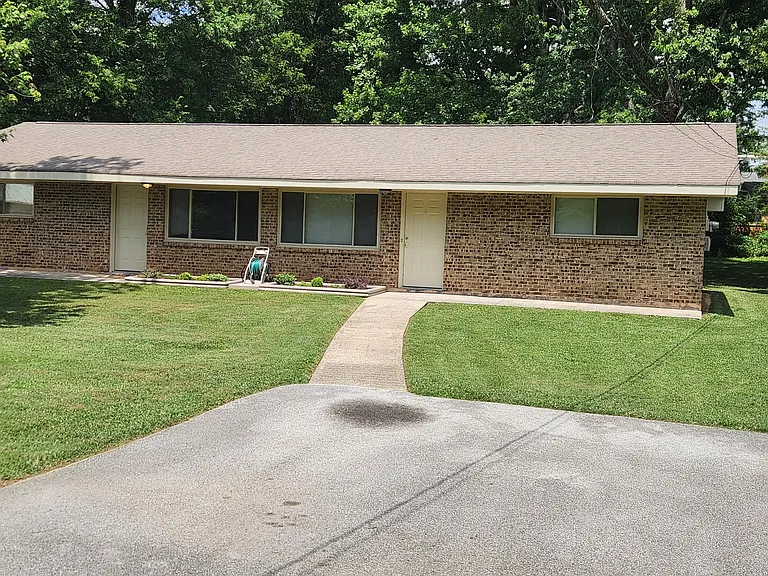 5050 Harley Ln #5050 — Photo 8
