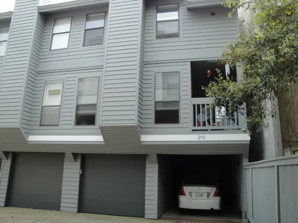2911 Eriksen Ct, Virginia Beach, VA 23451