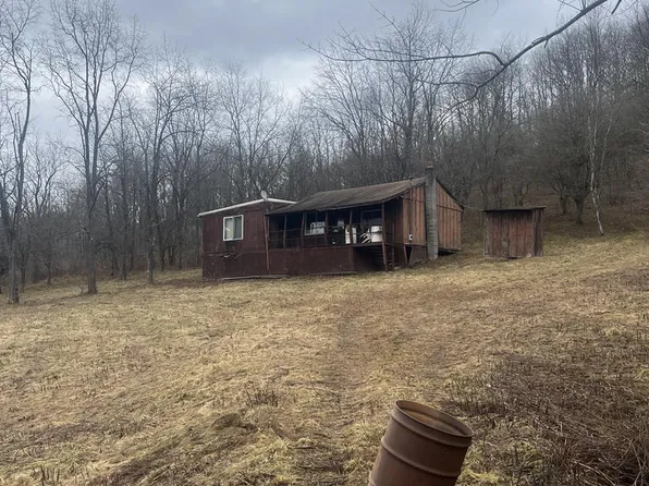 105 Dogwood Rd, Smethport, PA 16749