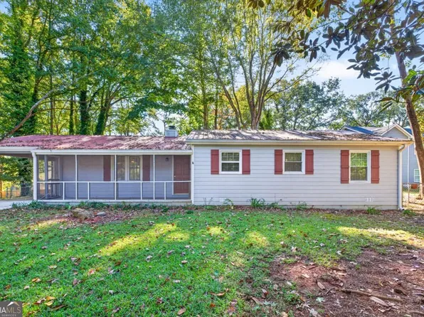 967 Honeysuckle Trl, Winder, GA 30680