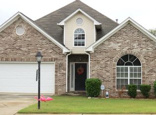 1035 Lexington Dr, Moody, AL 35004