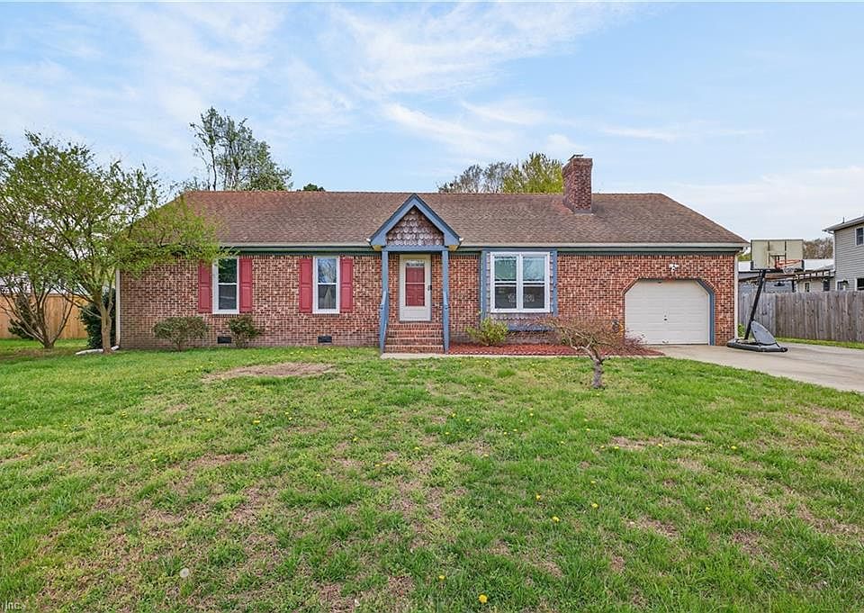 1st image of 804 Erik Paul Dr