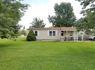 336 S 7th St, Du Bois, IL 62831